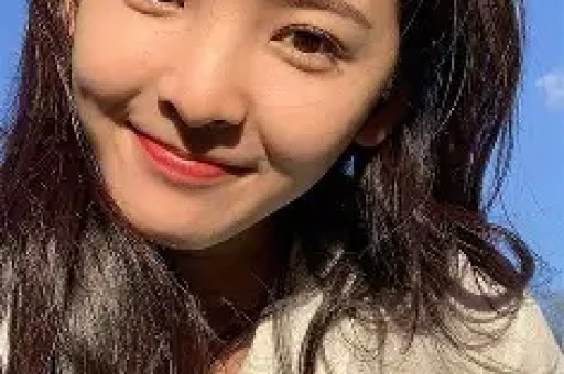 中年演员塌房天花板带亲闺女当出轨遮羞布