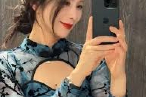 不到48小时3大瓜！编剧开撕白鹿94岁开演唱会黄晓明令人意外