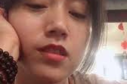 结婚几十年零绯闻看清何冰妻子是谁后才懂他为何不敢乱来